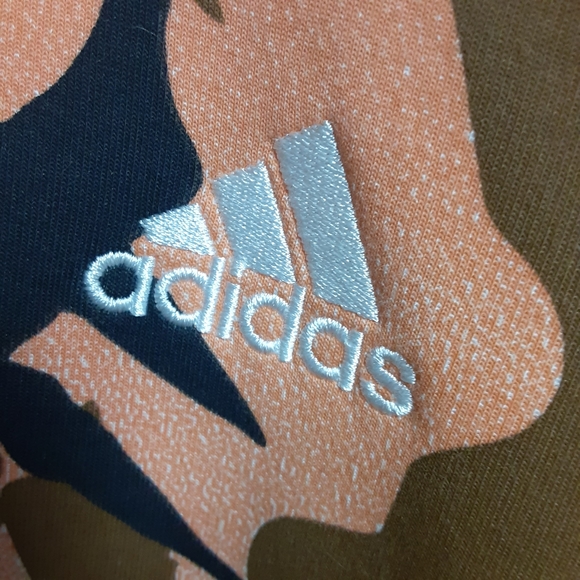 ADIDAS ALLOVER PRINT DESERT CAMOFLAGE HOODIE GQ2911 PULLOVER MENS XXL/2XL  EUC - Picture 11 of 16